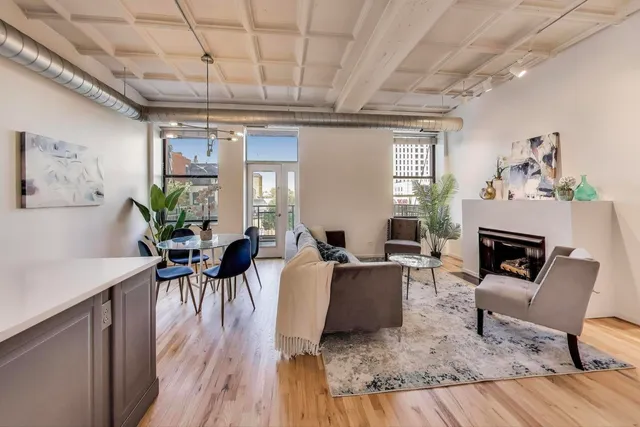 $2,700 | 1307 South Wabash Avenue, Unit 312, Chicago, IL 60605