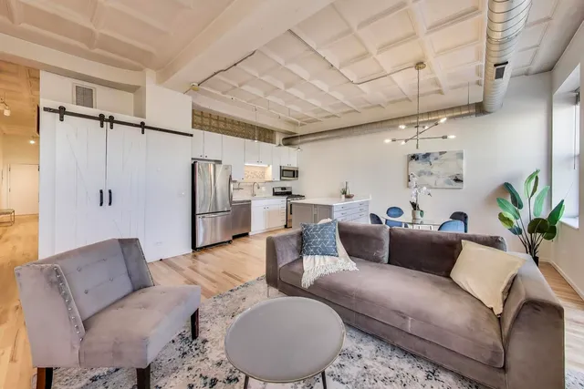 $2,700 | 1307 South Wabash Avenue, Unit 312, Chicago, IL 60605