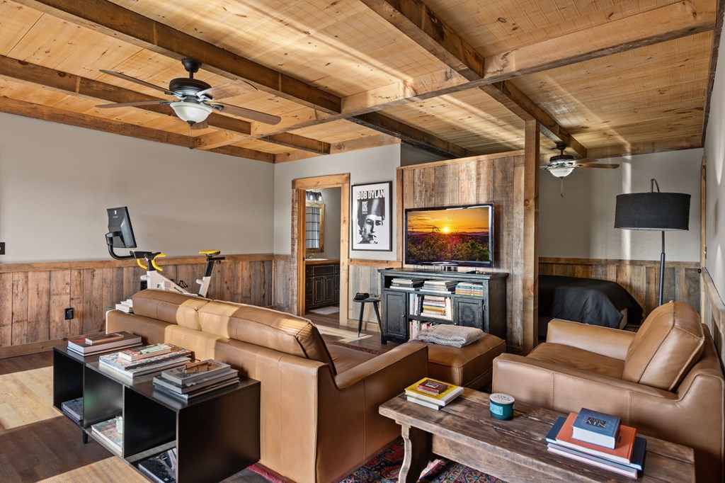 196 South Williamstown Ridge Mineral Bluff, GA 30559 - Photo 37 of 45