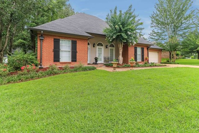 401 Pinewood Lane Ridgeland, MS 39157 - Photo 2 of 31 Photo 2