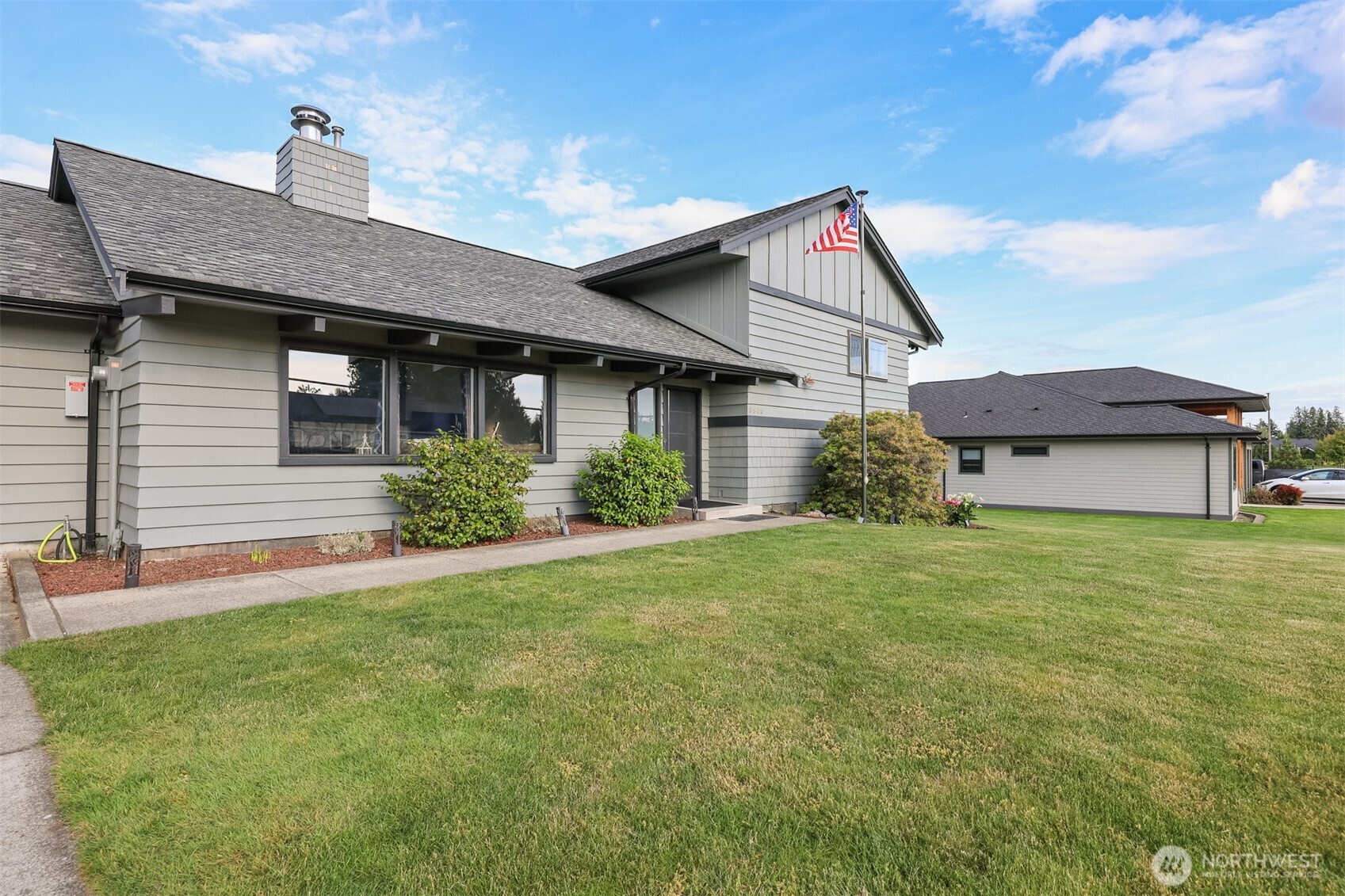 8808 Line Road Lynden, WA 98264 - Photo 4 of 36