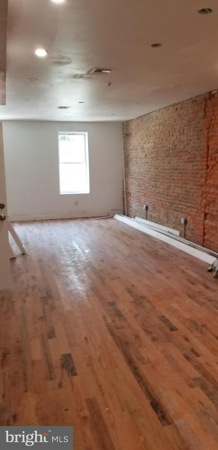 2005 North Mascher Street, Unit B Philadelphia, PA 19122 - Photo 11 of 18