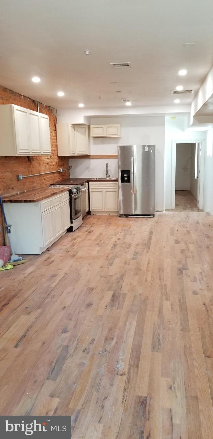 2005 North Mascher Street, Unit B Philadelphia, PA 19122 - Photo 2 of 18