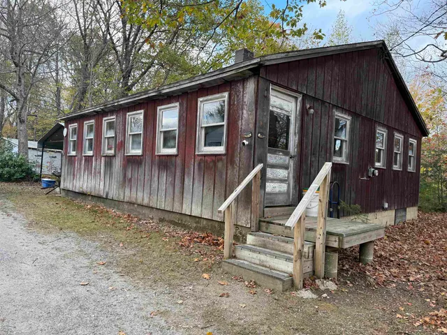 $249,900 | 208 New Hebron Road, Plymouth, NH 03264