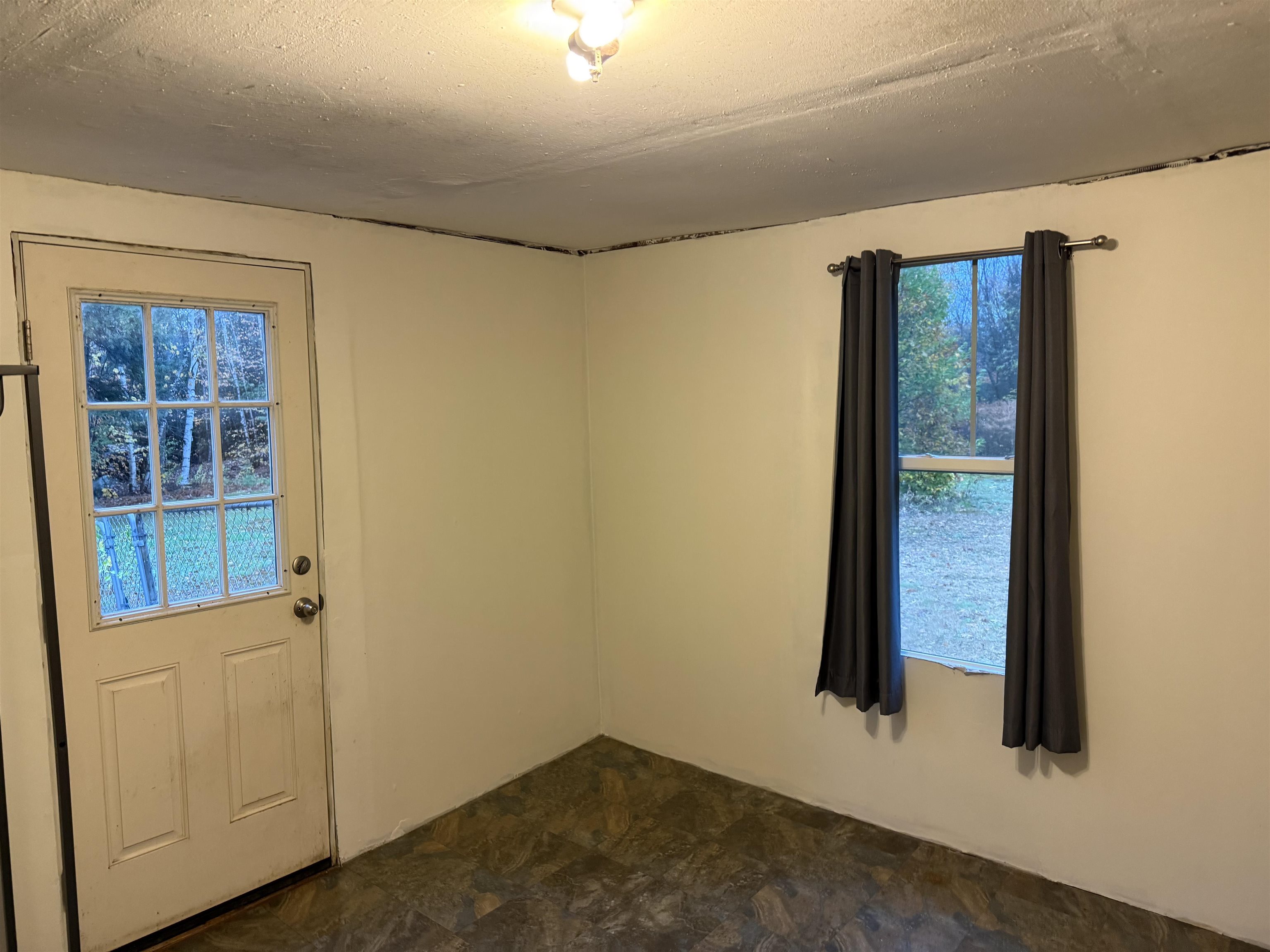 208 New Hebron Road Plymouth, NH 03264 - Photo 9 of 12