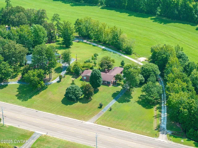 $355,000 | 738 Broad Street North, Lexington, TN 38351