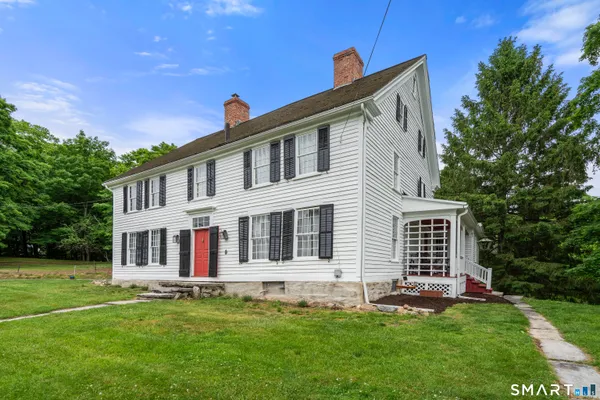 $690,000 | 169 Whisconier Road, Brookfield, CT 06804