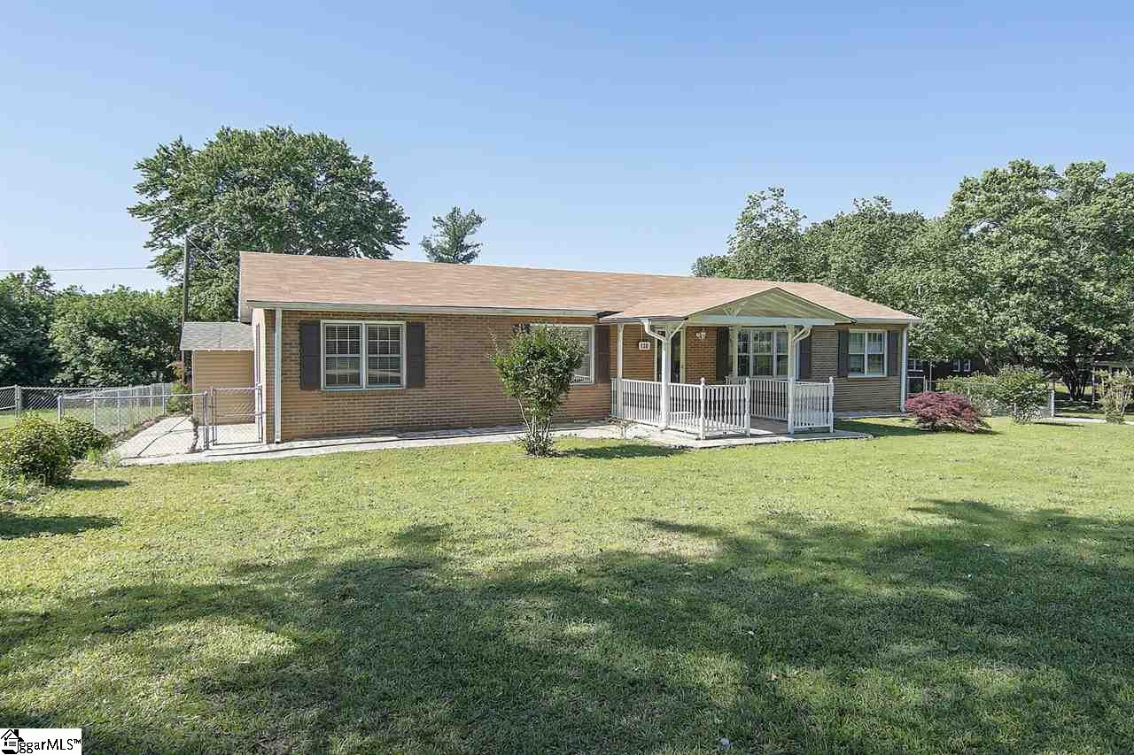 130 Rainbow Circle Inman, SC 29349 - Photo 1 of 28