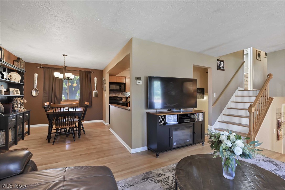 6792 Tobik Trail Parma Heights, OH 44130 - Photo 8 of 35 Gallery Image 8