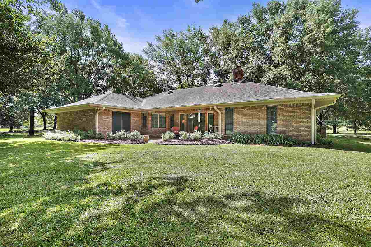 100 Spring Valley Drive Raymond, MS 39154 - Photo 26 of 42 Photo 27