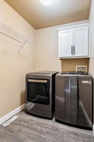 $379,900 | 3980 North Parker Way, De Pere, WI 54115