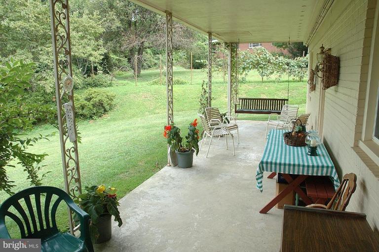 6128 Long Meadow Road McLean, VA 22101 - Photo 14 of 15 Porch