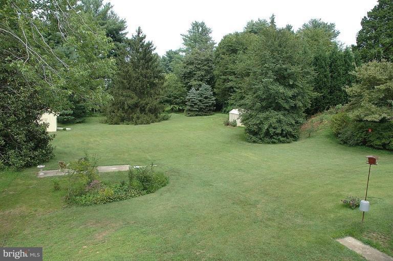 6128 Long Meadow Road McLean, VA 22101 - Photo 15 of 15 Back yard