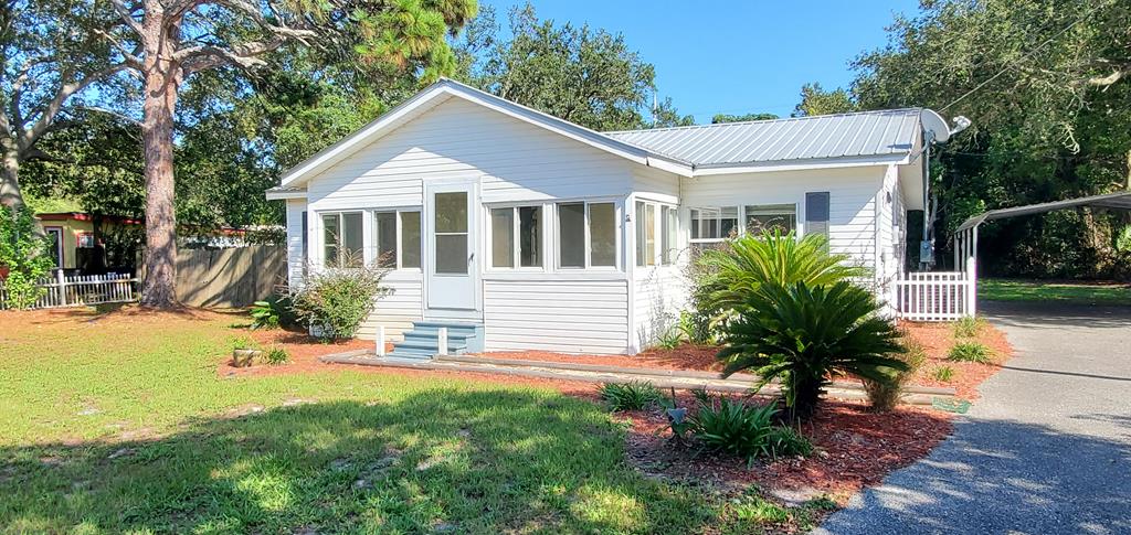 206 Old Ferry Dock Road Eastpoint, FL 32328 - Photo 1 of 26 Gallery Image 1