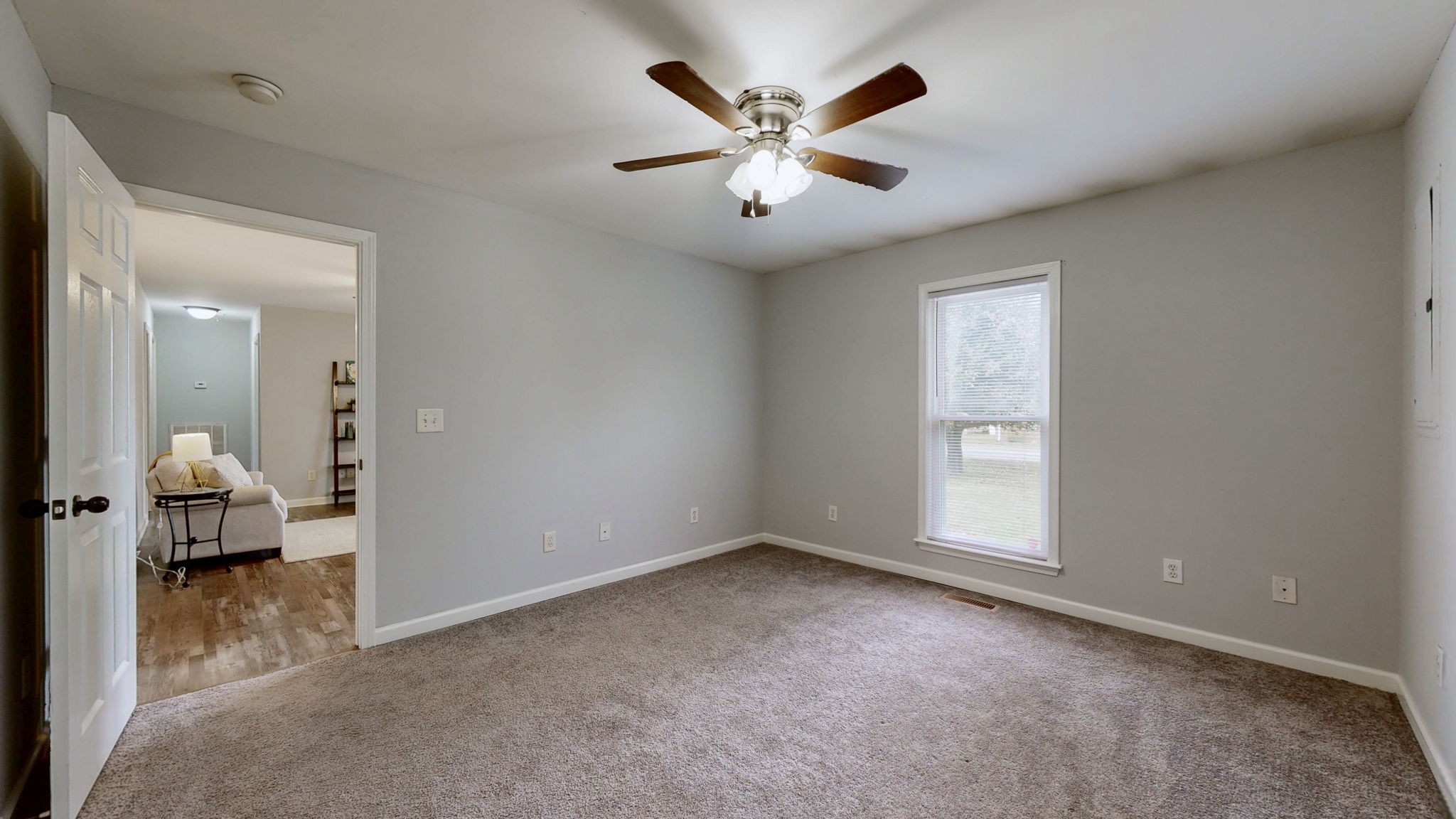 132 Ben Drive Springfield, TN 37172 - Photo 14 of 35 an empty room with a ceiling fan and window