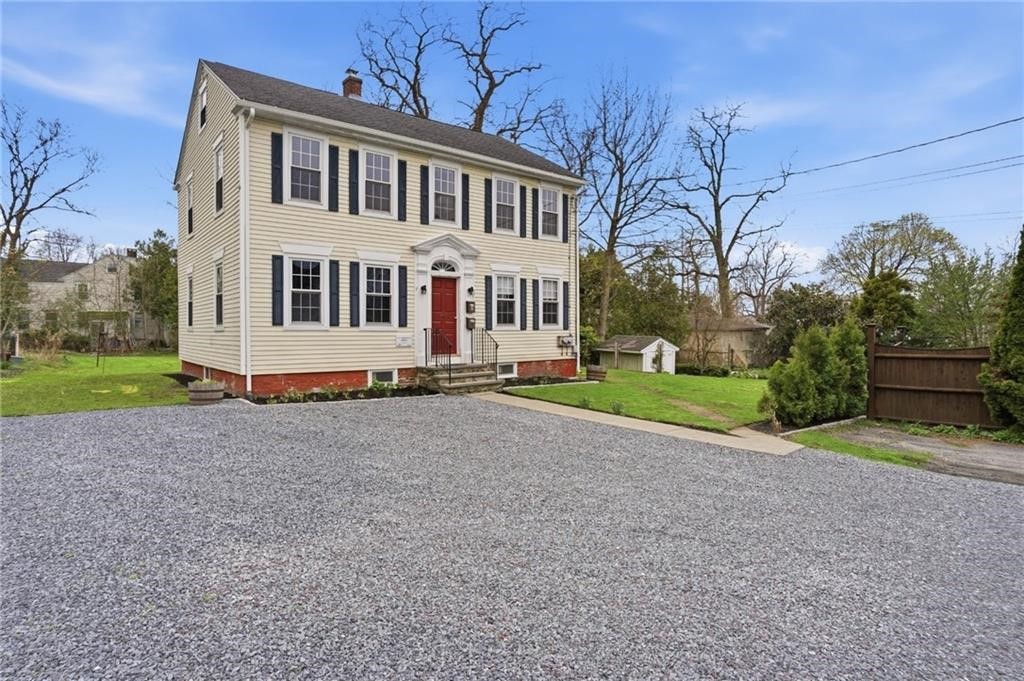 48 Constitution Street, Unit 2 Bristol, RI 02809 - Photo 4 of 15