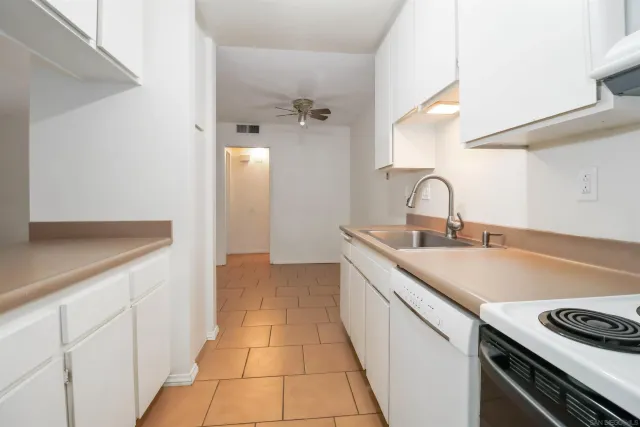 $1,800 | 5700 Baltimore Drive, Unit 187, La Mesa, CA 91942