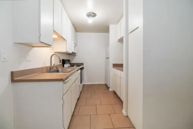 $1,800 | 5700 Baltimore Drive, Unit 187, La Mesa, CA 91942