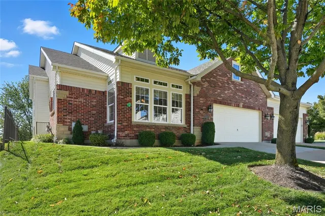 $500,000 | 120 River Breeze Way, St. Louis, MO 63129