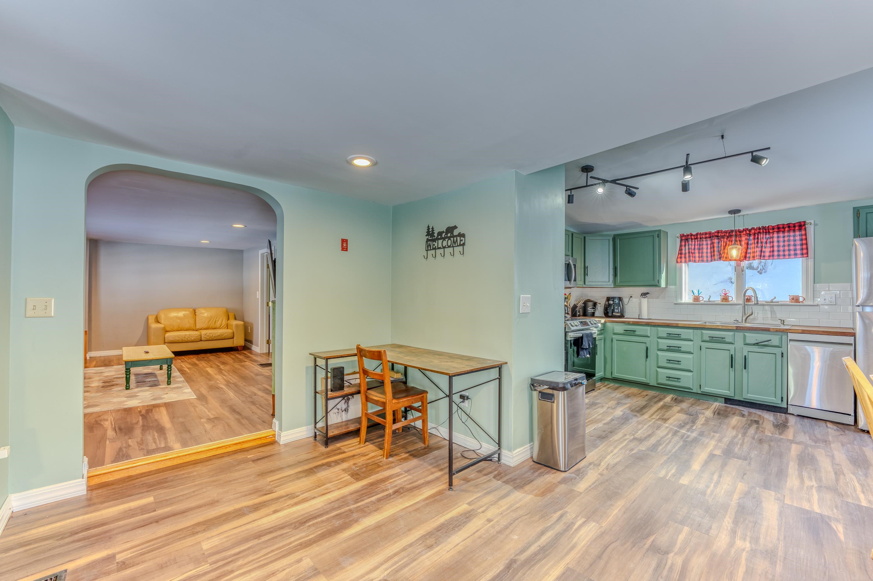 28 Jodo Way Bethlehem, NH 03574 - Photo 7 of 39