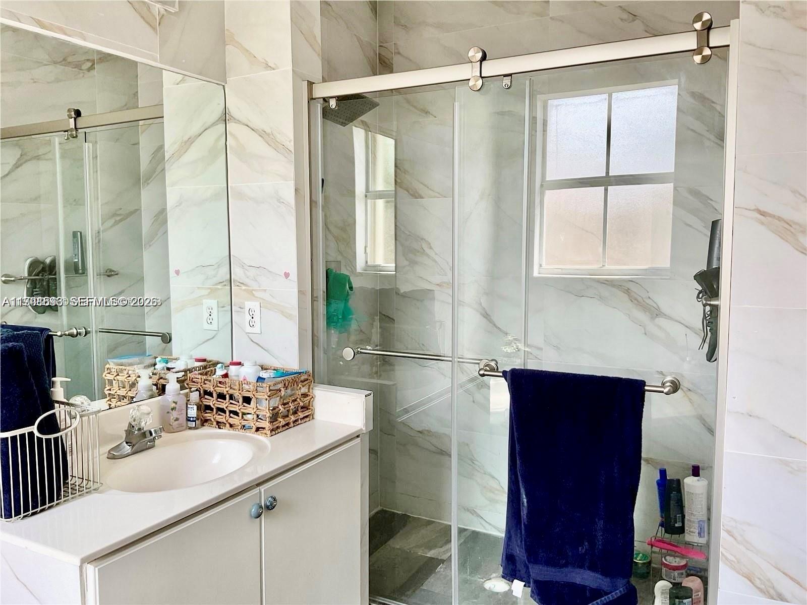 7472 Northwest 112 Path Doral, FL 33178 - Photo 24 of 39