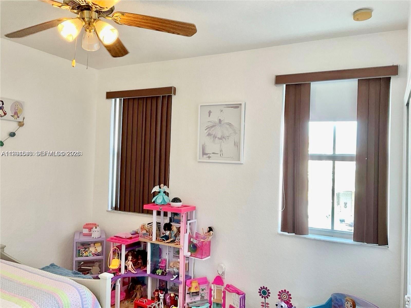 7472 Northwest 112 Path Doral, FL 33178 - Photo 28 of 39