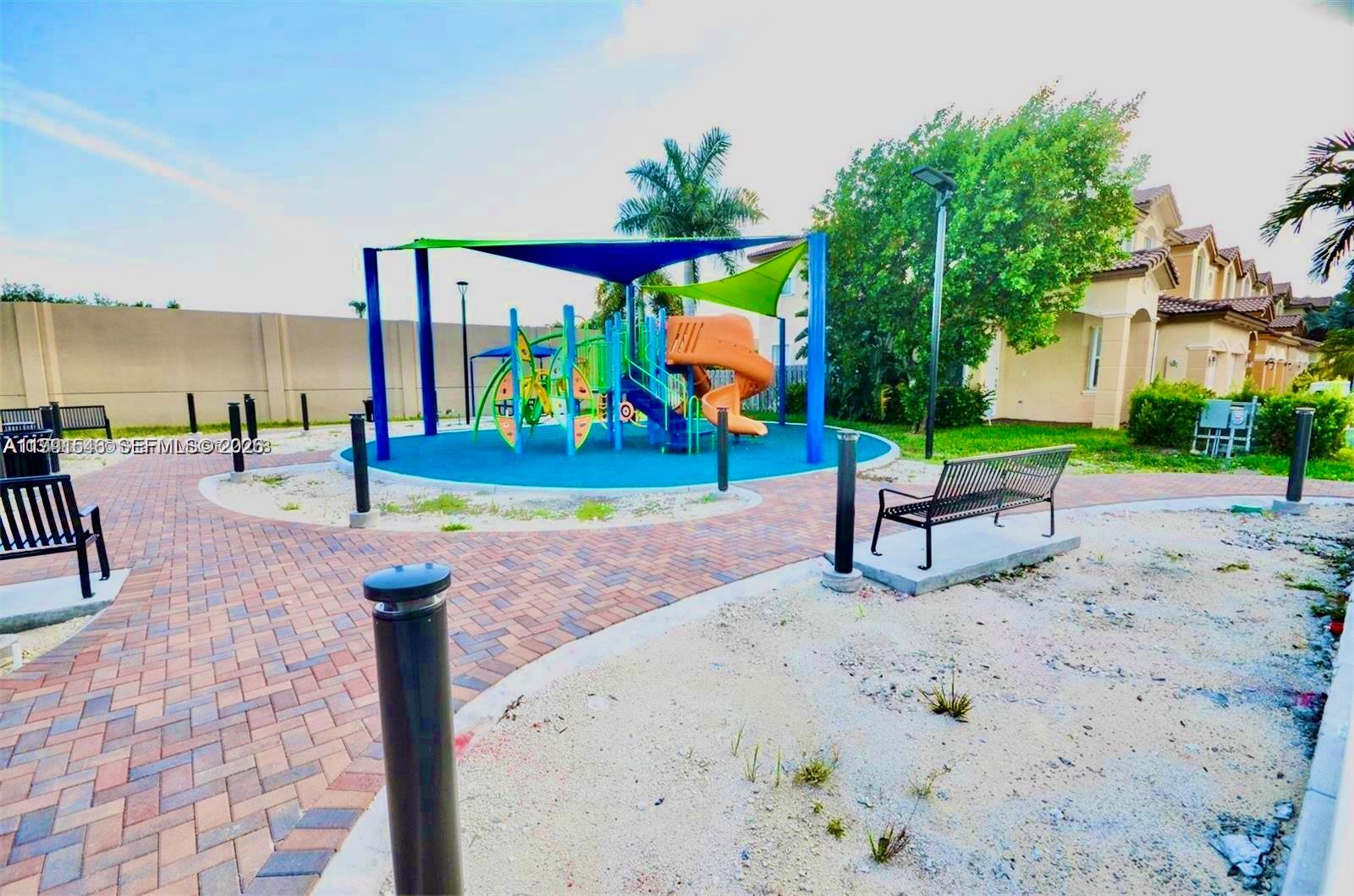 7472 Northwest 112 Path Doral, FL 33178 - Photo 39 of 39