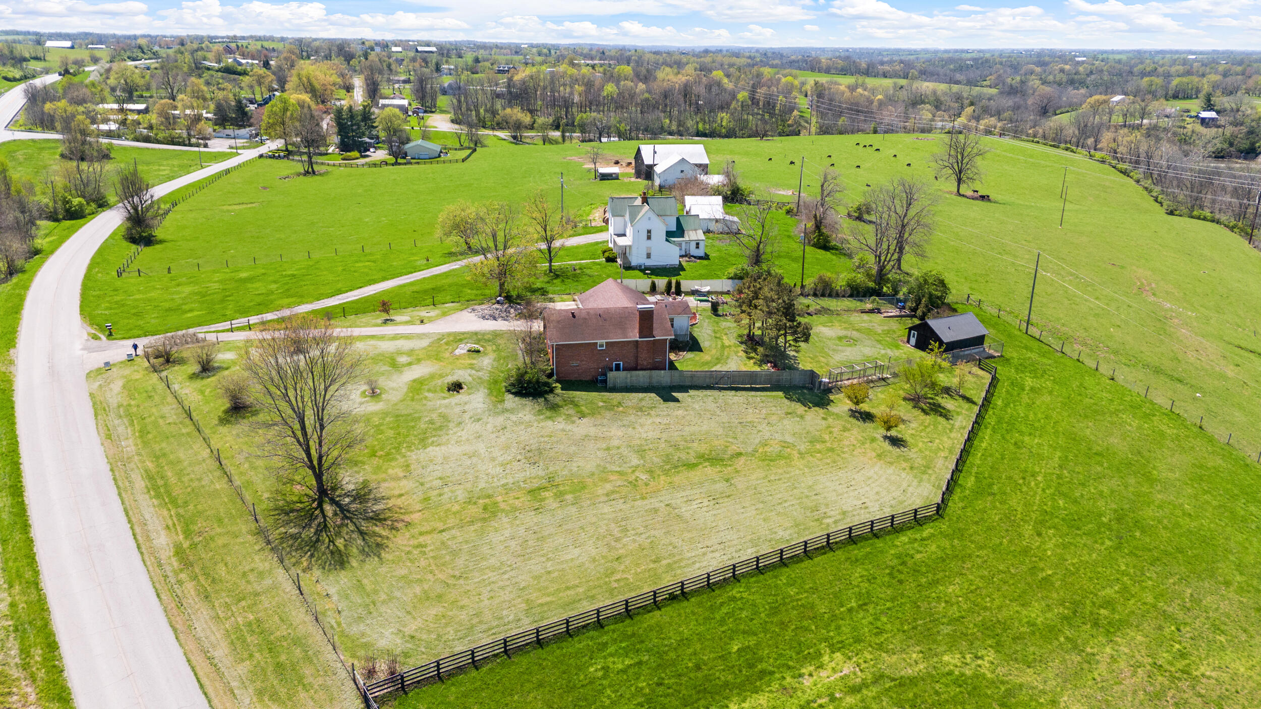 4353 Boonesboro Road Winchester, KY 40391 - Photo 57 of 67 dji_20250416111536_0013_d