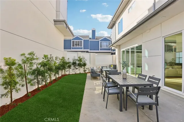 $2,318,000 | 1914 Belmont Lane, Unit A, Redondo Beach, CA 90278