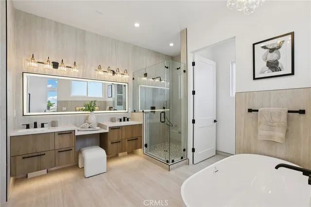 $2,318,000 | 1914 Belmont Lane, Unit A, Redondo Beach, CA 90278