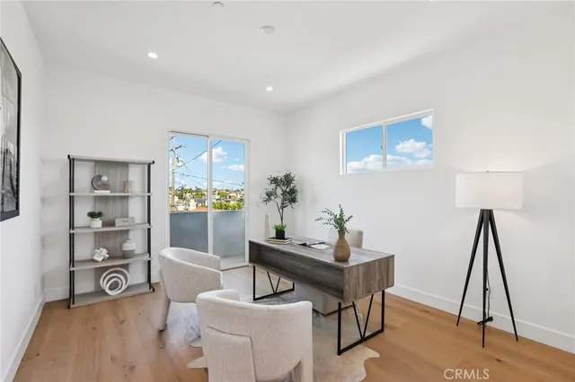 $2,318,000 | 1914 Belmont Lane, Unit A, Redondo Beach, CA 90278