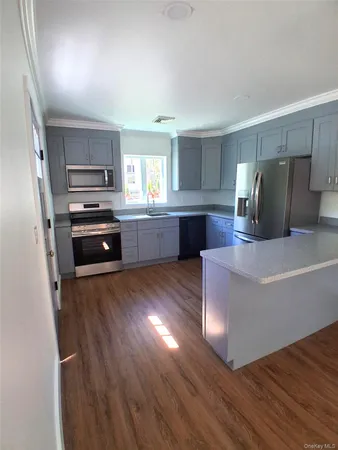 $3,000 | 11 Cedar Street, Staatsburg, NY 12580