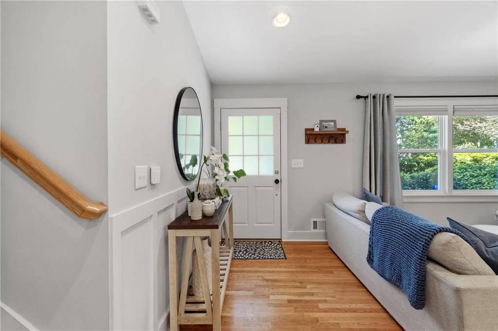 2708 Frontier Trail Atlanta, GA 30341 - Photo 5 of 51