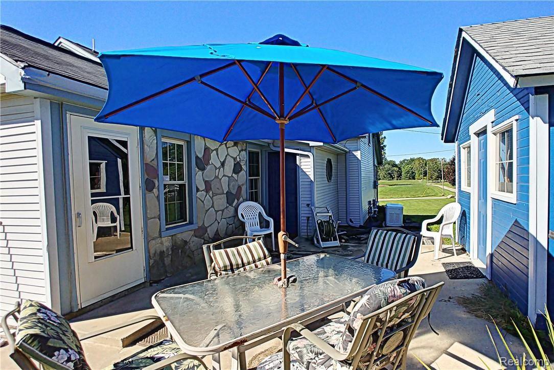 16075 Arnold Road Gregory, MI 48137 - Photo 17 of 54 Patio area off Main Entrance of home.jpg