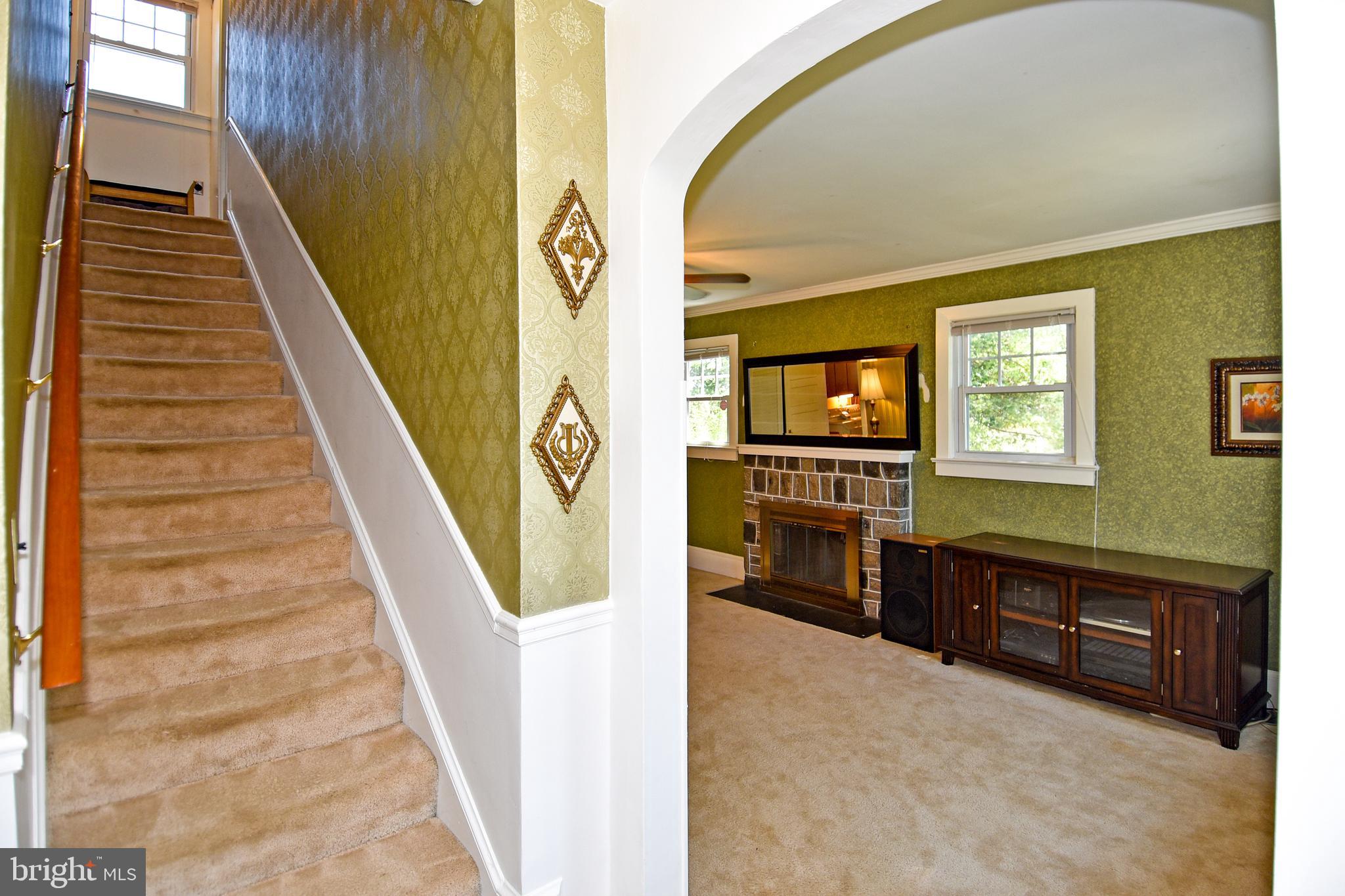 Lovely entrance