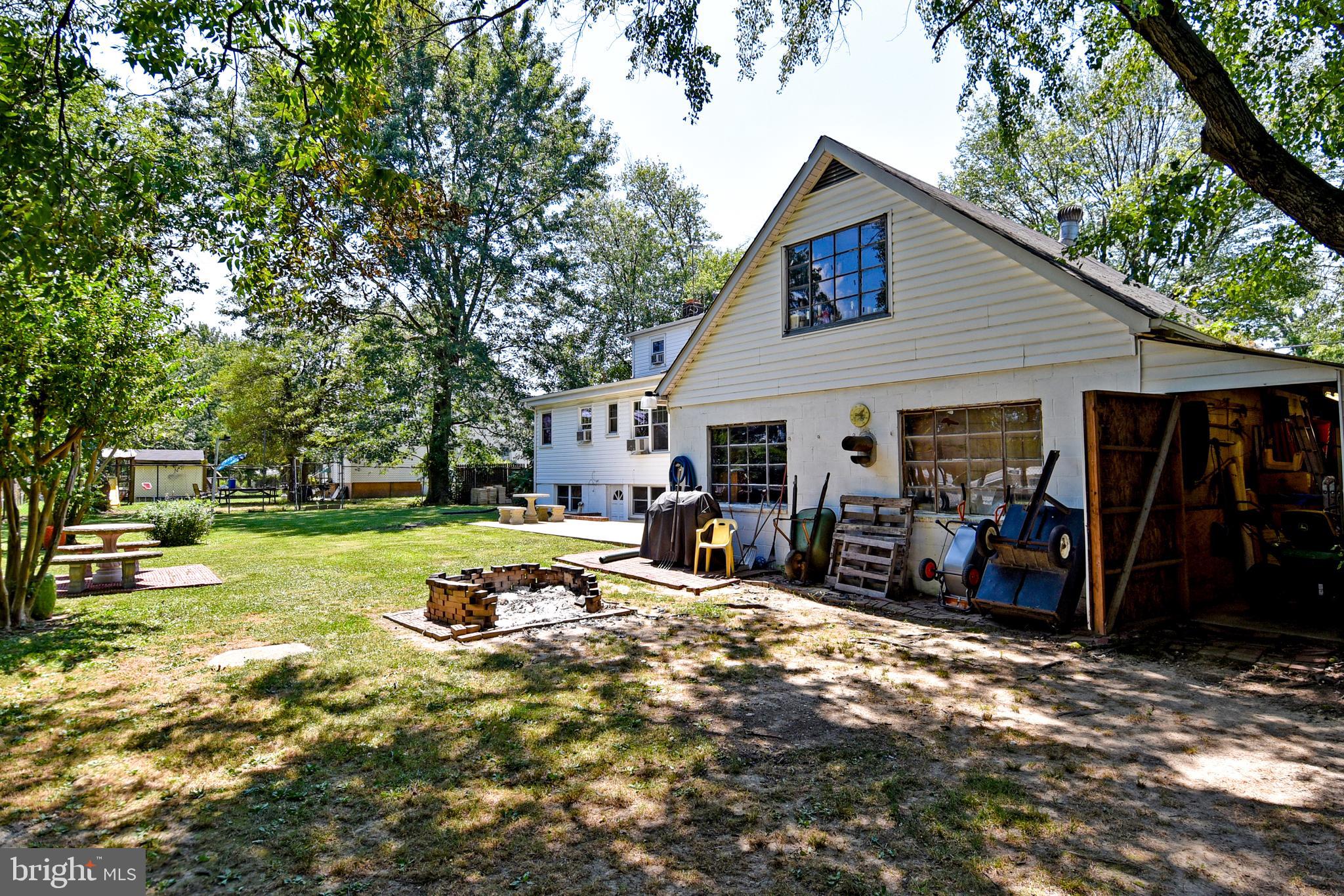 3500 Swann Road Suitland, MD 20746 - Photo 50 of 55 So much home