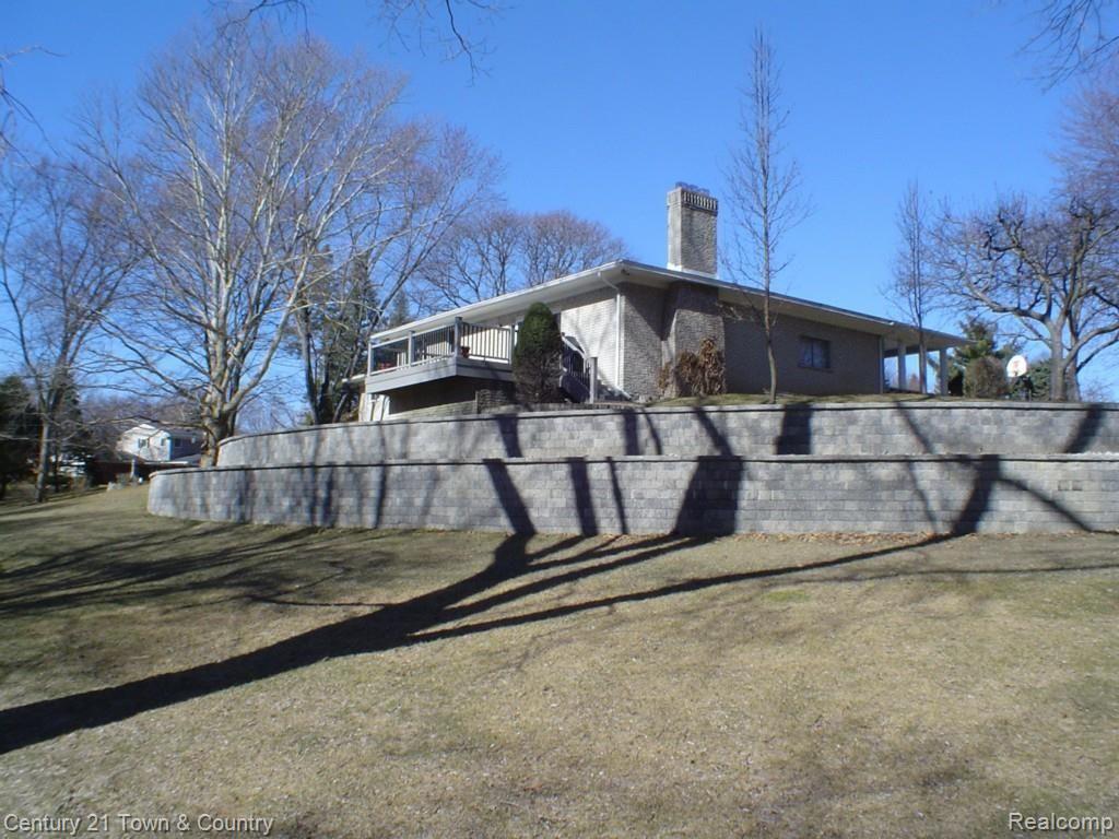 685 Lynndale Court Rochester, MI 48309 - Photo 46 of 56 Back 3.jpg