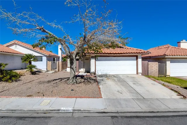 $1,700 | 7732 Parnell Avenue, Las Vegas, NV 89147