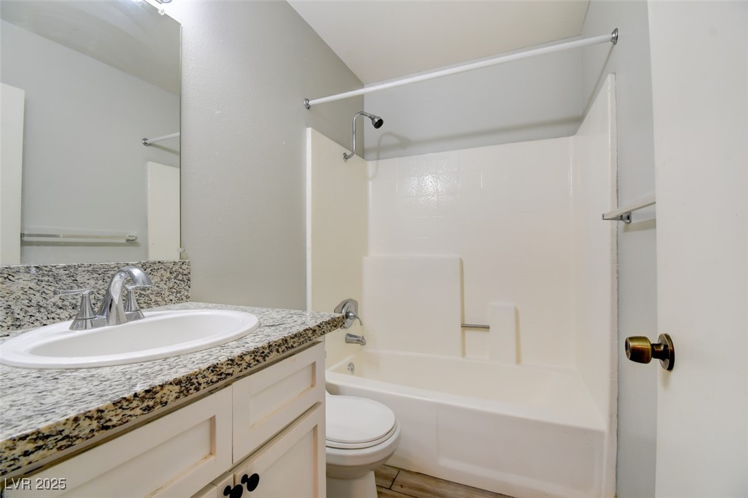 7732 Parnell Avenue Las Vegas, NV 89147 - Photo 14 of 15