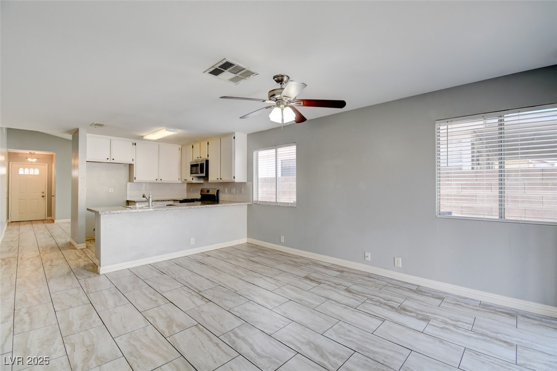 7732 Parnell Avenue Las Vegas, NV 89147 - Photo 7 of 15