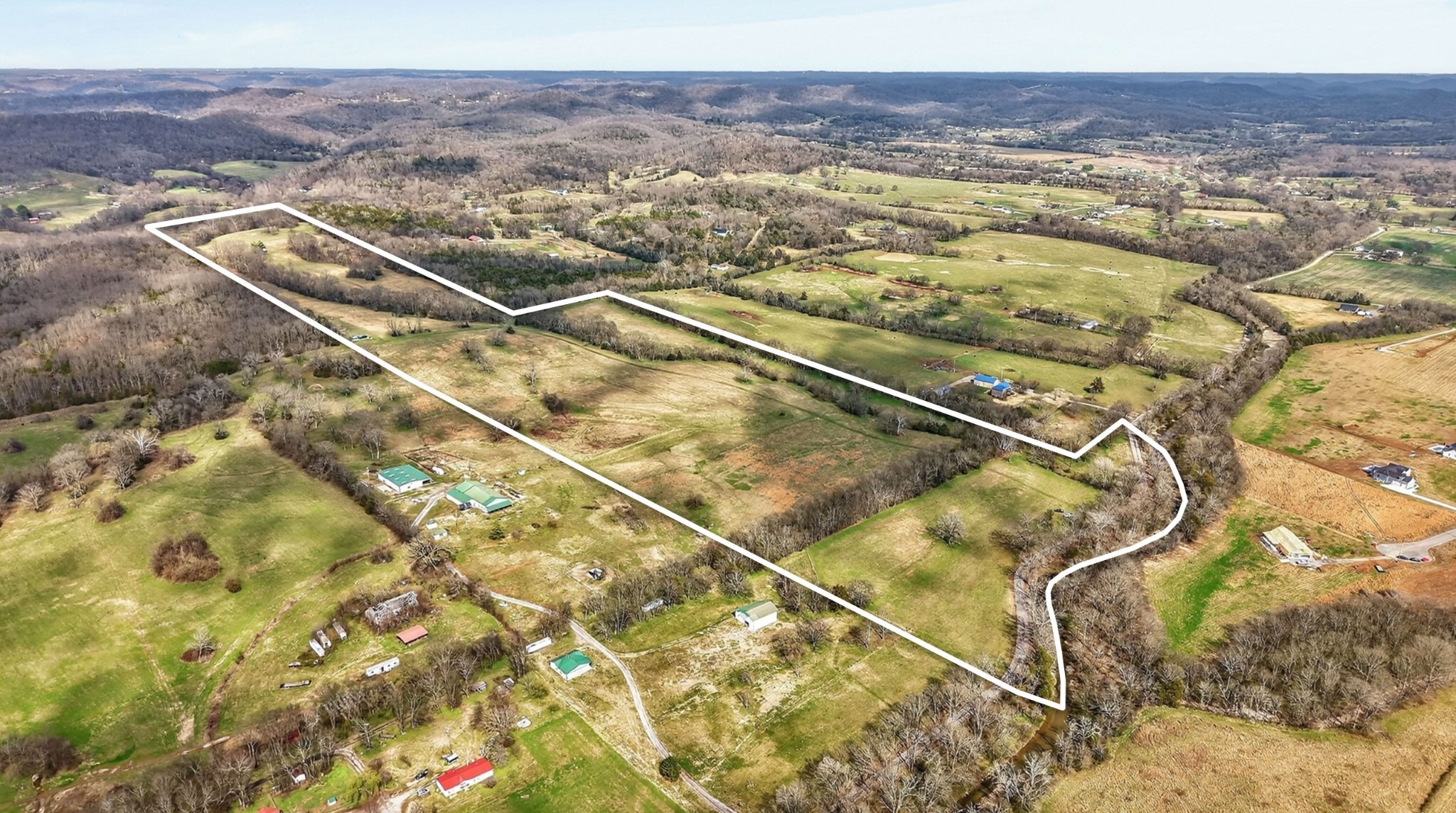 1289 Old Hopewell Road Bethpage, TN 37022 - Photo 3 of 57