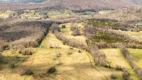 $1,700,000 | 1289 Old Hopewell Road, Bethpage, TN 37022