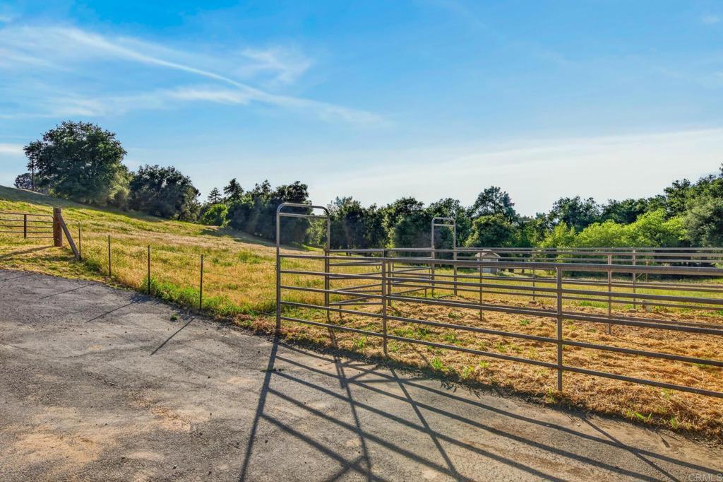 25350 Mesa Grande Road Santa Ysabel, CA 92070 - Photo 44 of 55 a view of a tennis court