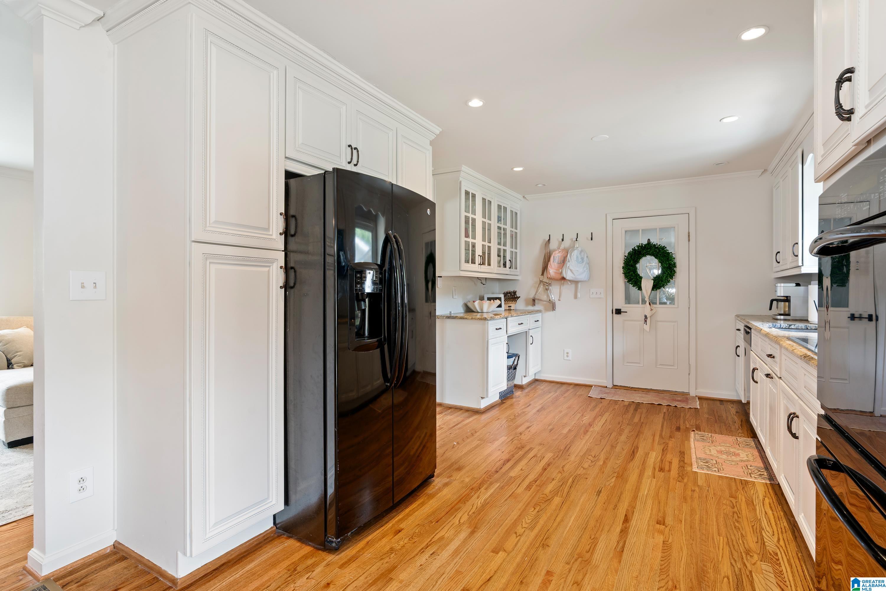 3529 Laurel View Road Birmingham, AL 35216 - Photo 10 of 29