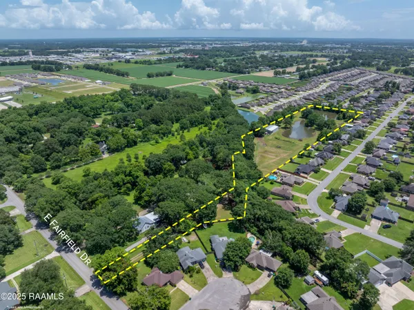 $425,000 | 100 Hidden Cypress Cove, Broussard, LA 70518