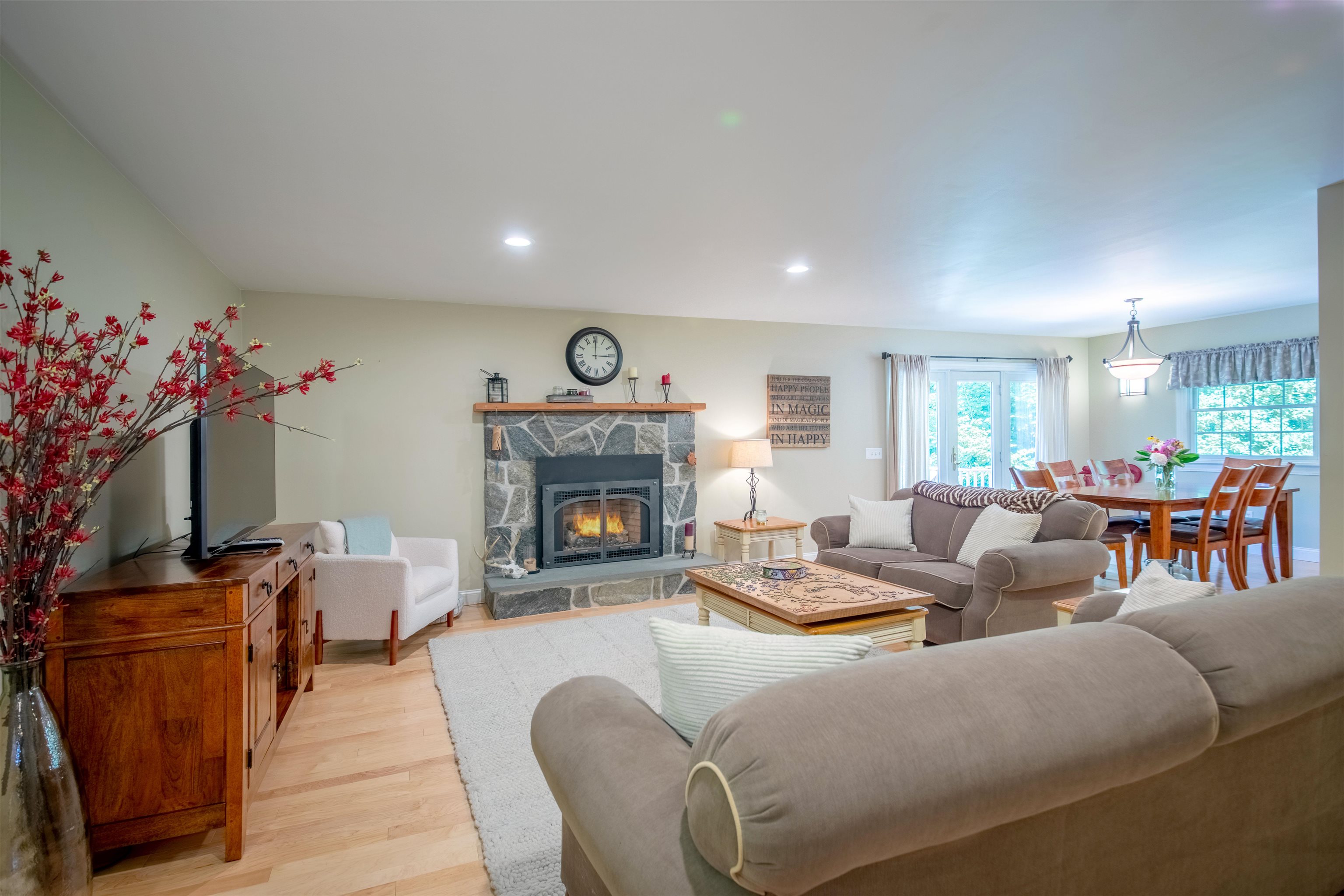 68 Antler Loop Dover, VT 05356 - Photo 6 of 28 Gallery Image 6