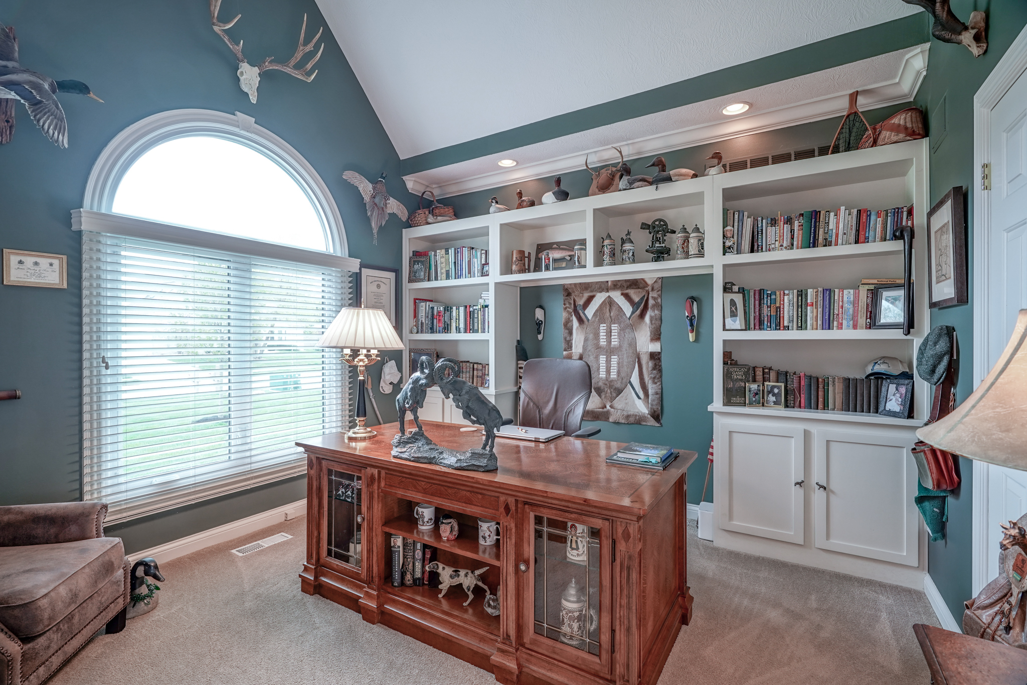 10758 Burning Ridge Lane Fishers, IN 46037 - Photo 8 of 53 Gallery Image 8