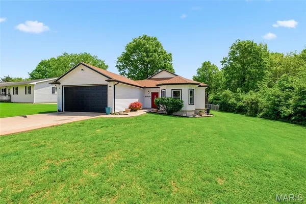 $240,000 | 612 Airway Drive, Fulton, MO 65251