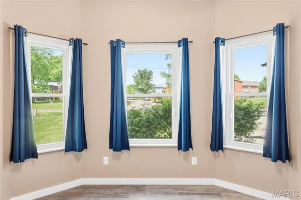 $240,000 | 612 Airway Drive, Fulton, MO 65251