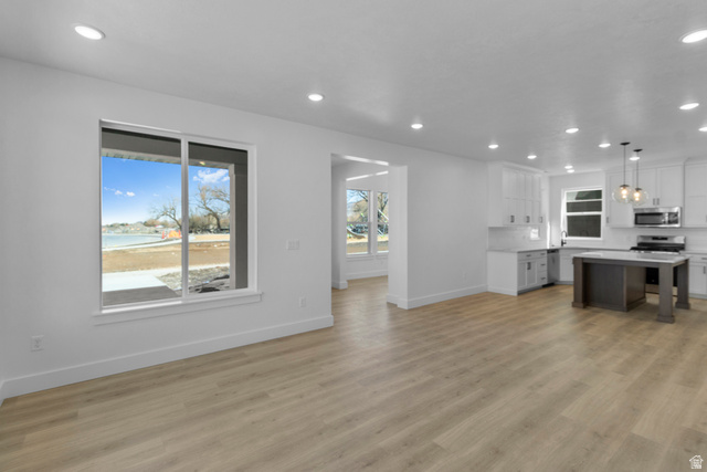 247 West 2975th Street South Logan, UT 84321 - Photo 6 of 34